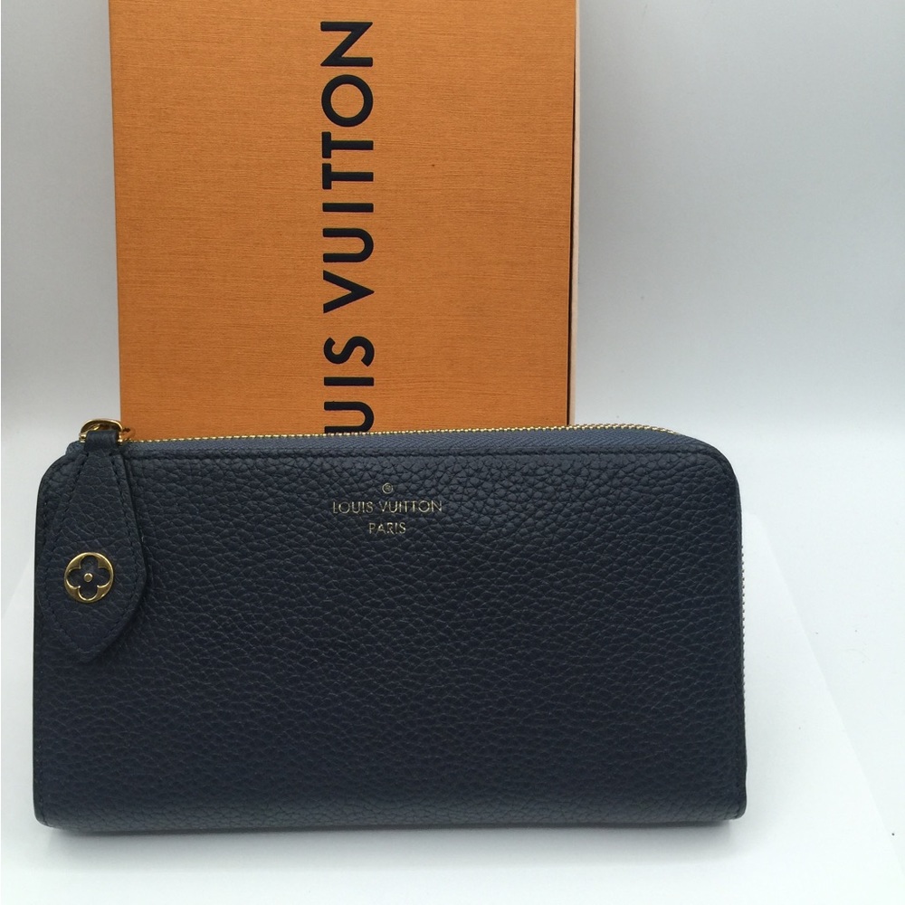 Louis Vuitton  Comet Navy Blue Marine Taurillon Leather Wallet